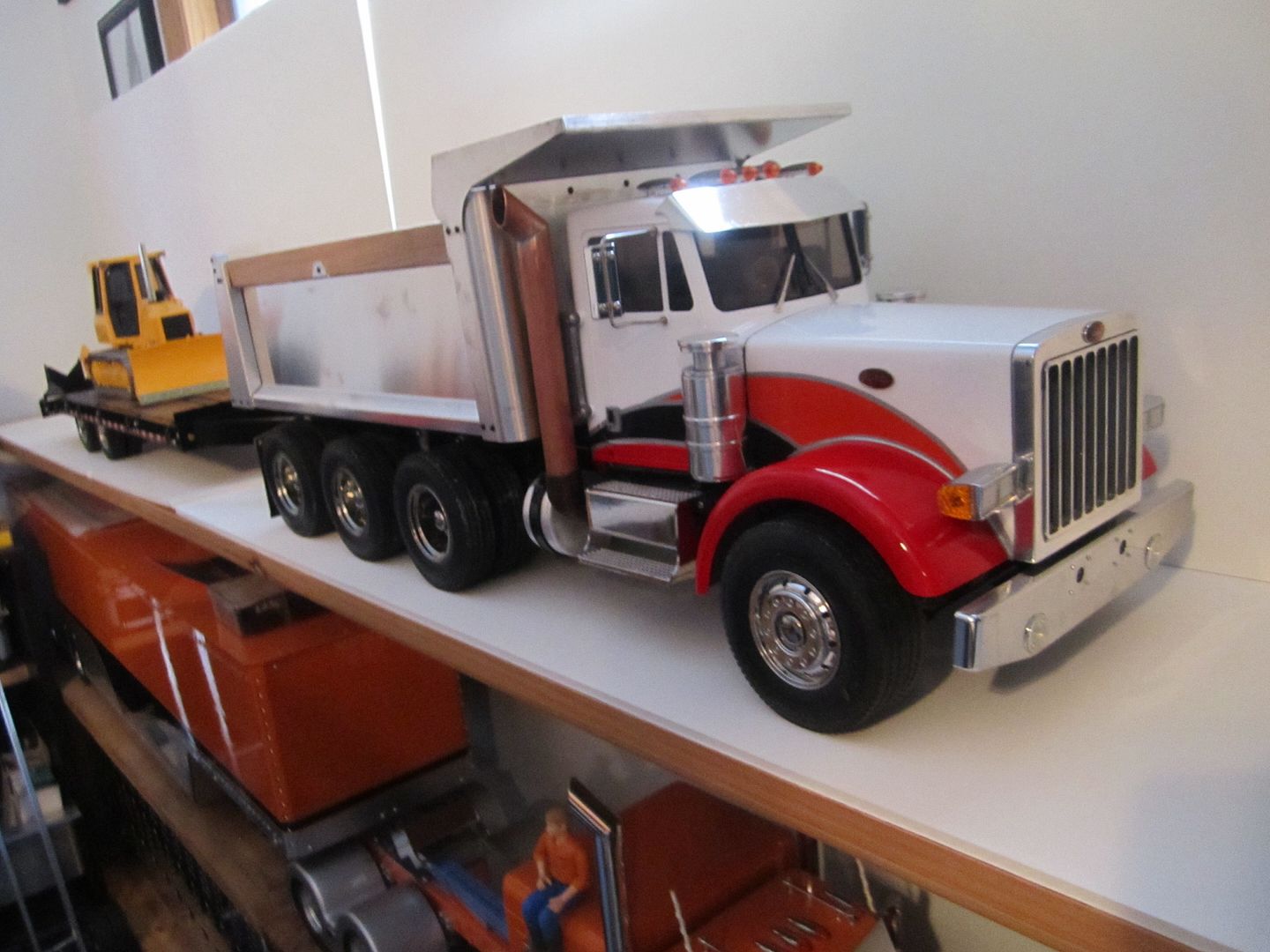 rc dump truck and trailer